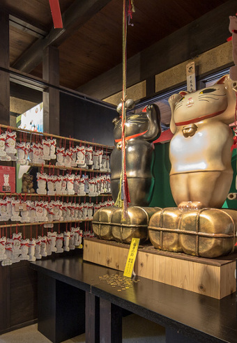 岡山『酒工房独歩館』の工場見学と招き猫美術館